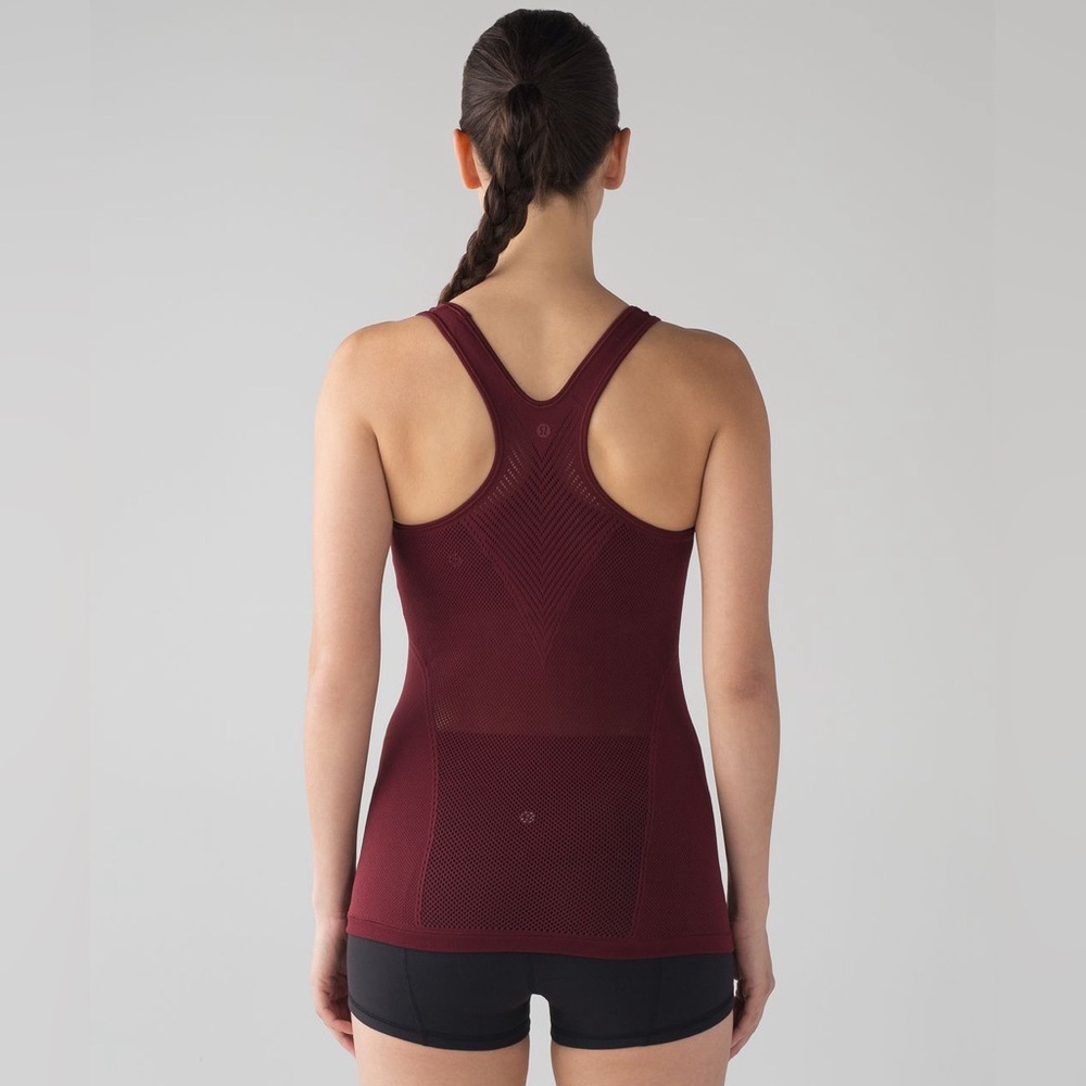 Lululemon Reveal Racerback
Deep Rouge Size 6 - Picture 6 of 8